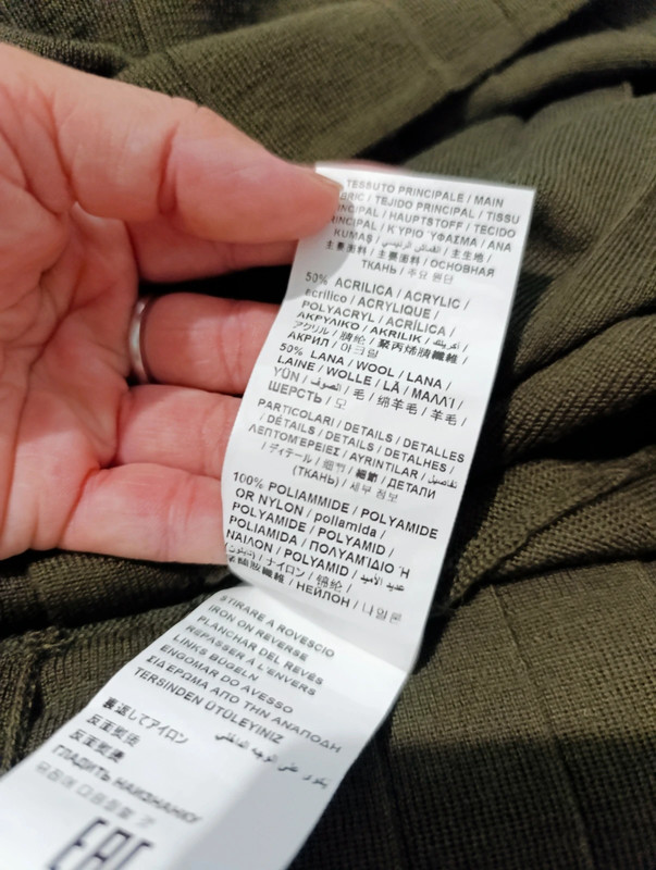 Vestido Moschino de punto plisado – Talla XXL - Imagen 4