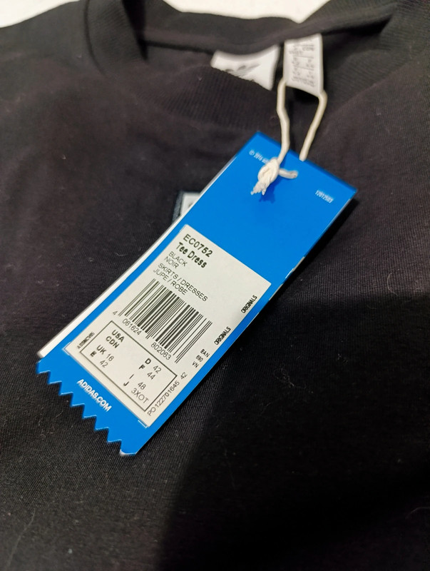 Vestido deportivo Adidas original – Talla XL - Imagen 4