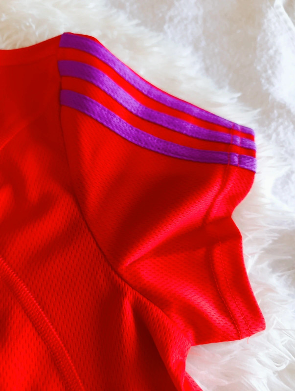 Top Adidas deportivo de mujer – Talla L - Imagen 6
