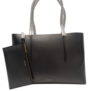 Bolso tote Calvin Klein negro con pouch interior