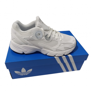 Zapatillas Adidas Premium Blancas – Sneaker Urbano de Diseño Exclusivo