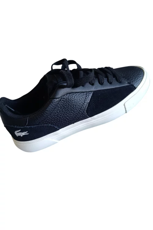 Zapatillas Lacoste de piel para mujer – estilo premium