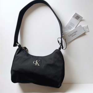 CALVIN KLEIN Bolso pouch de hombro